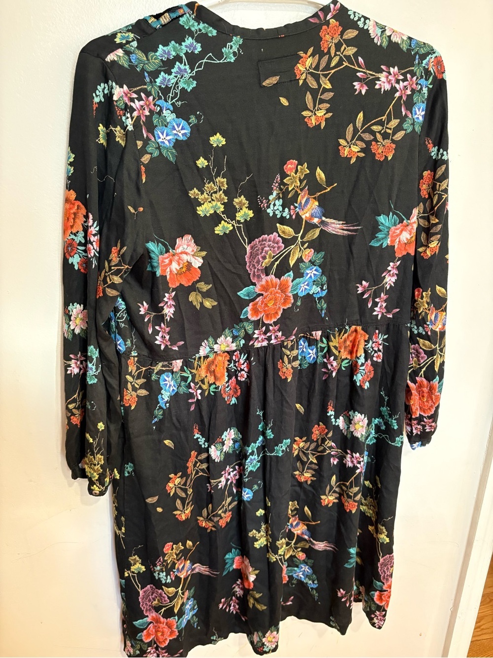 Johnny Was Black Floral V-Neck Long-Sleeve Mini Dress Boho Hippie size small - Picture 4 of 6